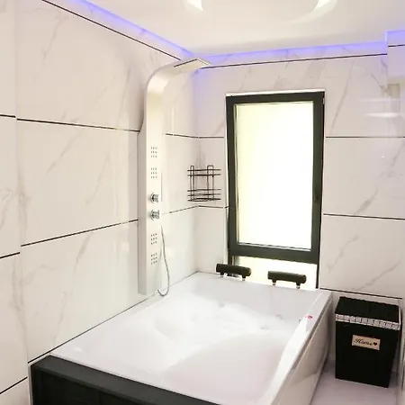Semi -privater Aussenpool & Innenpool - Whirlpool * Ortaca (Mugla)