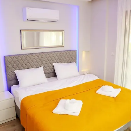 Semi -privater Aussenpool & Innenpool - Whirlpool Ortaca (Mugla)