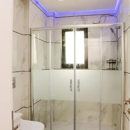 וילה Semi -privater Aussenpool & Innenpool - Whirlpool *